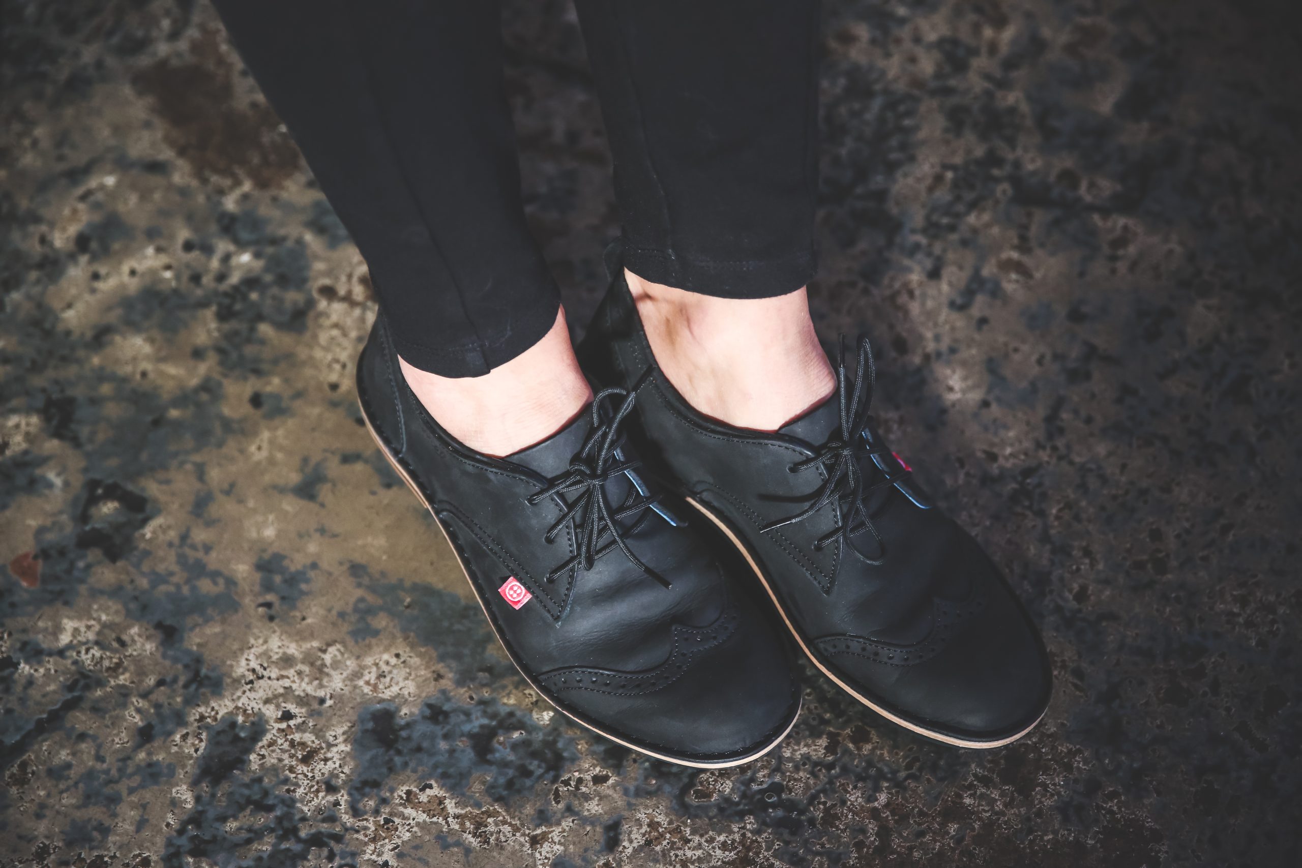 Akina Tuxedo - thin sole